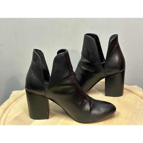 Madden‎ Girl Shoes Womens Size 9 Black Block Heel Pointed Toe Ankle Booties PU - Picture 2 of 12